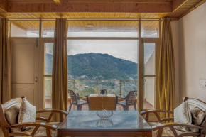 The Western Heights I Serviced Apartments I Pvt Balcony I Lift I Peacefull Area I Family Accomodation I Kasauli I By Exotic Stays